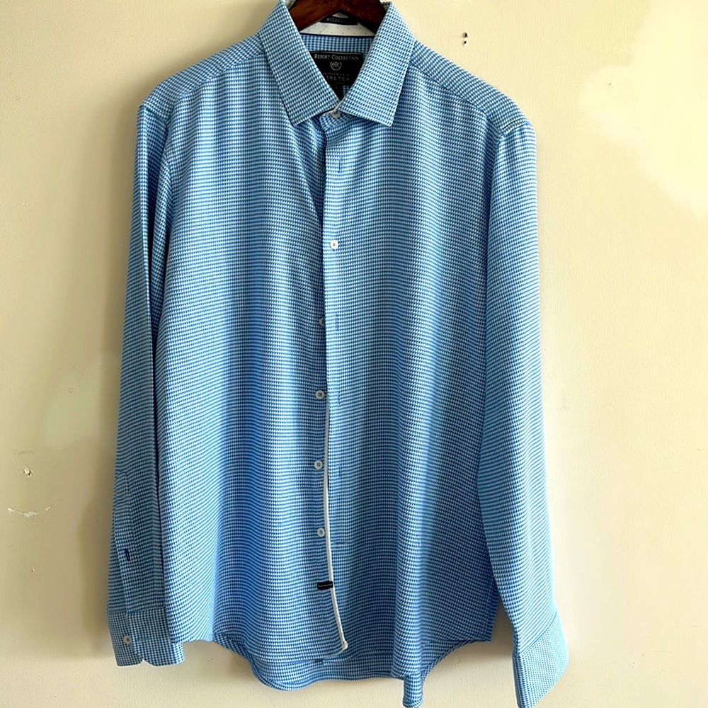 Men’s Slim Fit Dress Shirt